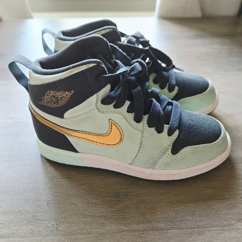 Nike Air Jordan 1 Mid Barely Green Black Metallic Gold Sneakers CZ0858-300